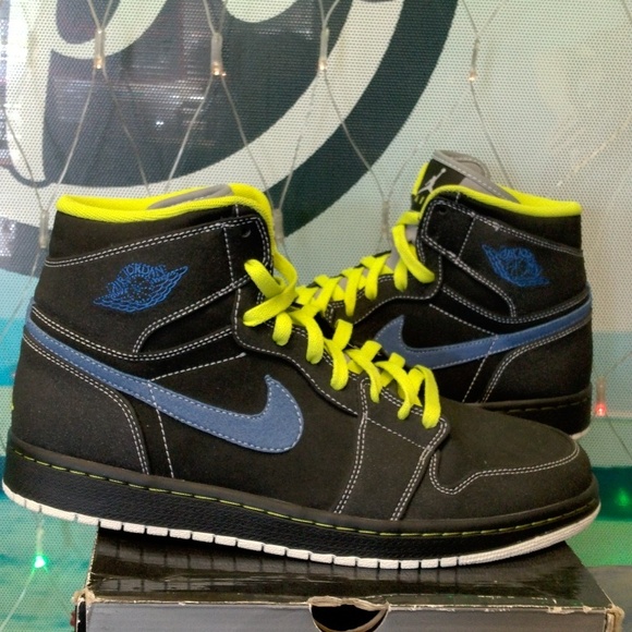 Air Jordan 1 Retro High - Picture 5 of 11
